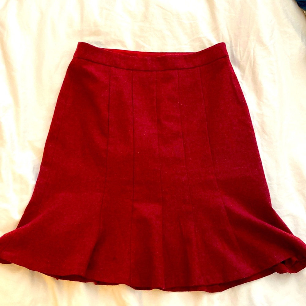 The limited / size 2 pencil red skirt / 90% polyester , 10% wool / 100% poly